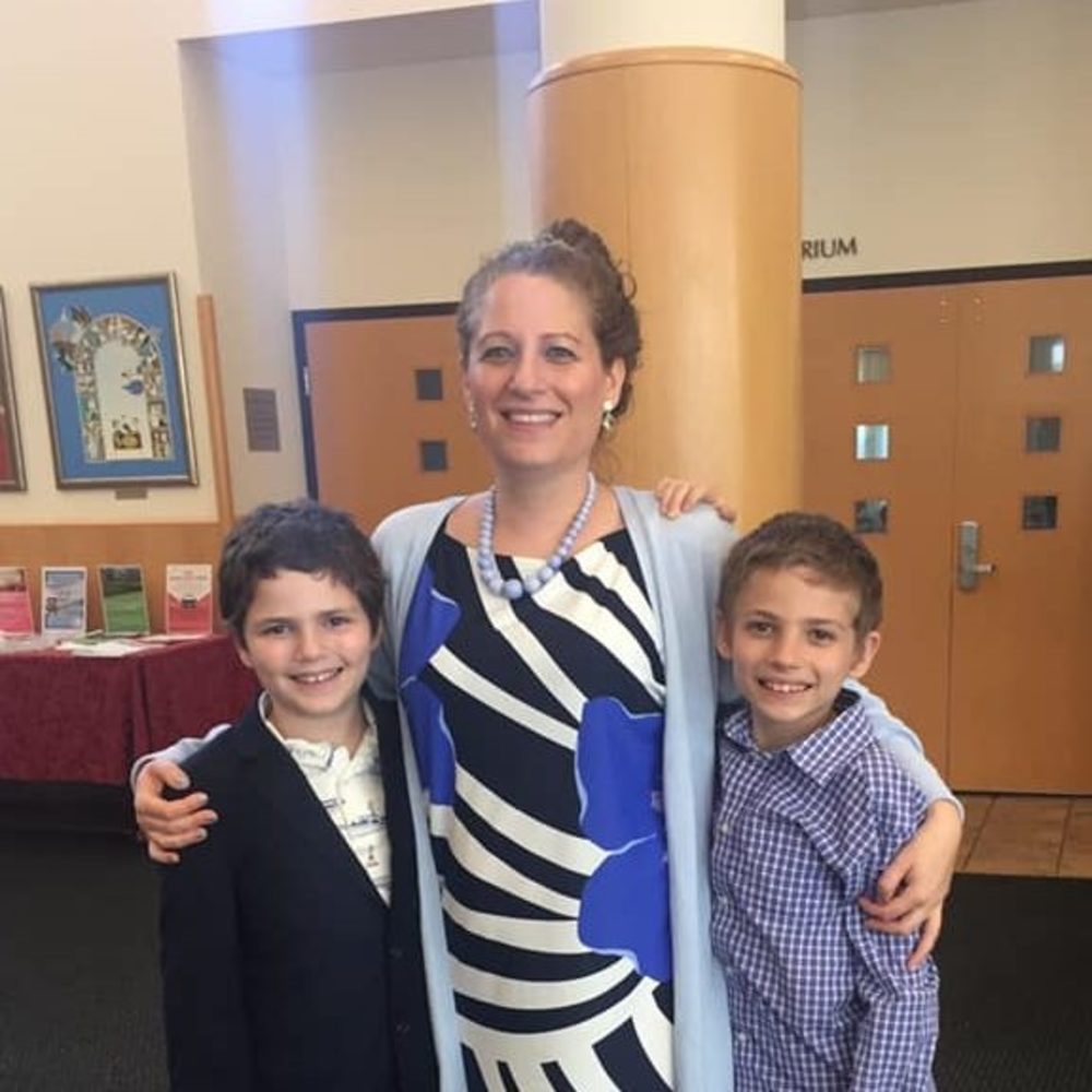 Meet your Posher, Lauren